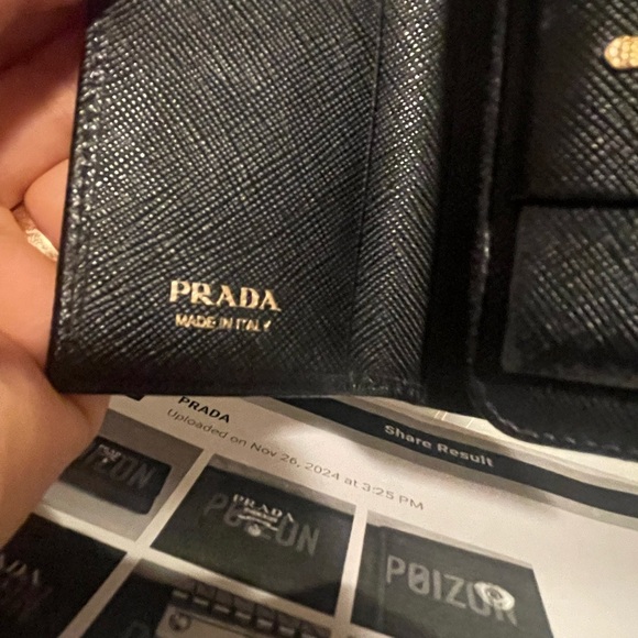 Authentic Prada Key Case 6 Rows Saffiano Fiocco Nero with COA π€π€ - Picture 6 of 9